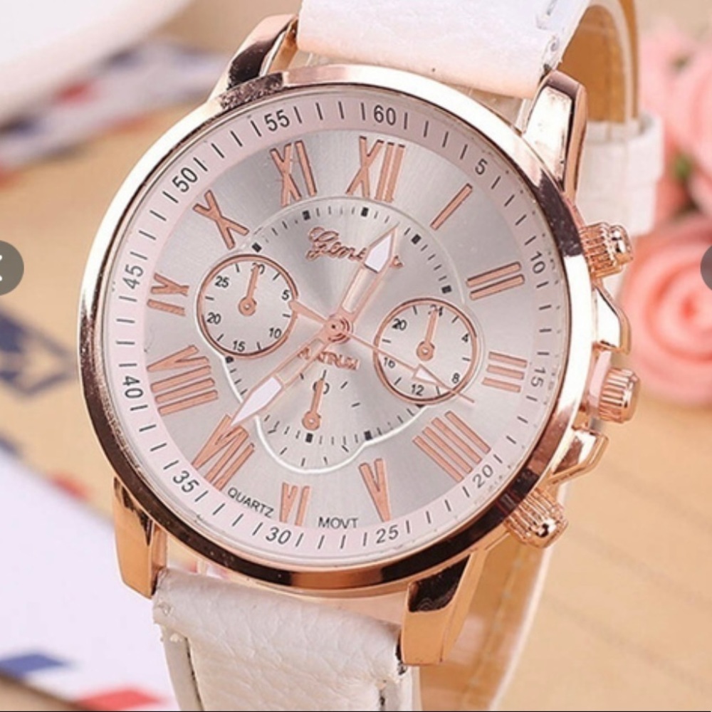 WHITE & ROSE GOLD GENEVA PLATINUM WRISTWATCH FOR WOMEN COPY PU LEATHER CASUAL